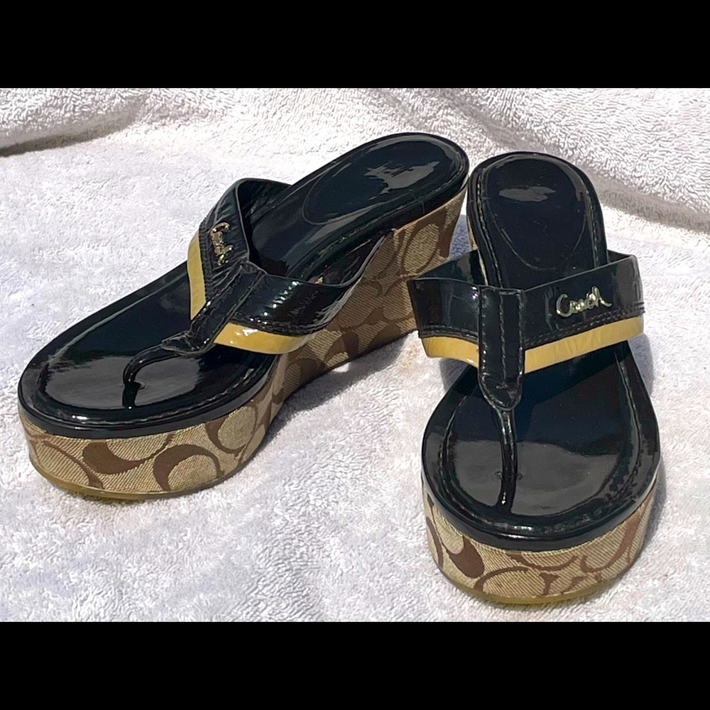 Coach Jody signature C wedged heel US sz 6.5